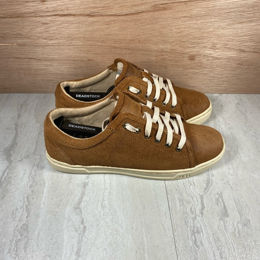 UGG Chestnut Suede Tomi Sneakers